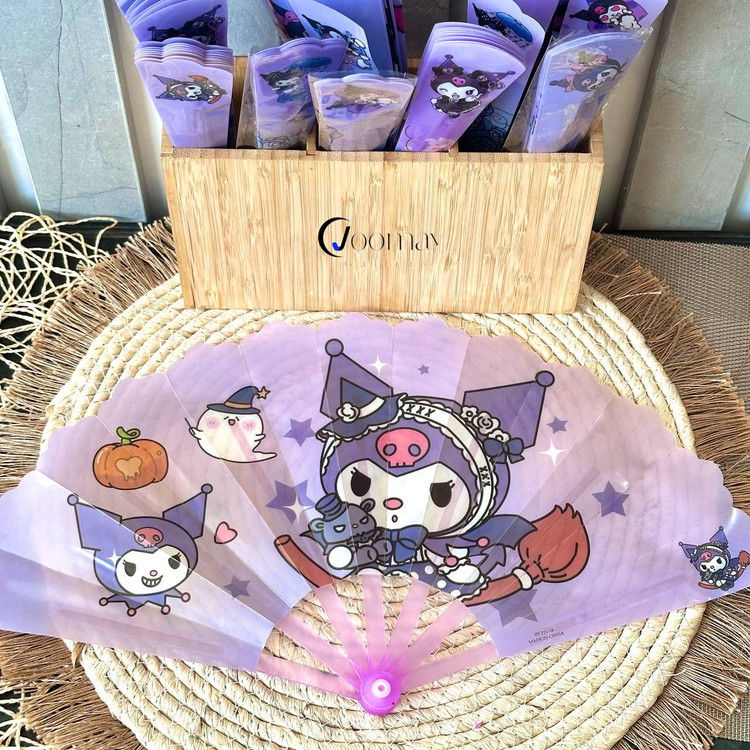 بادبزن کرومی و دوستان