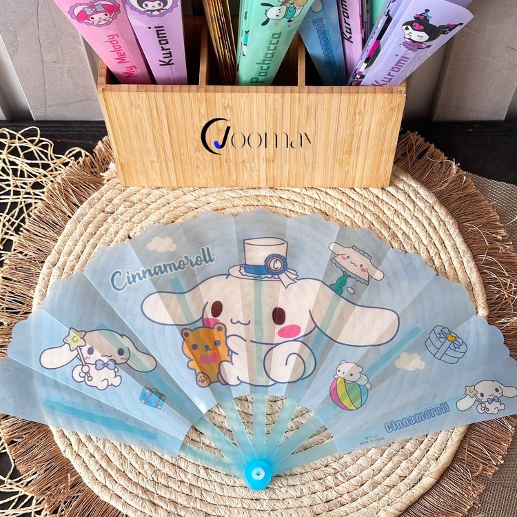 بادبزن کرومی و دوستان