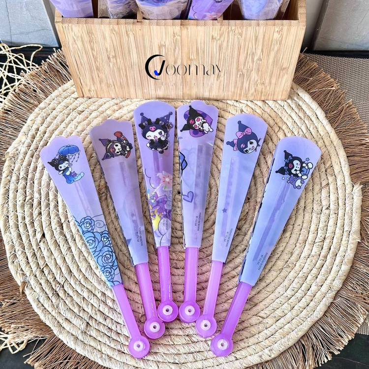 بادبزن کرومی و دوستان