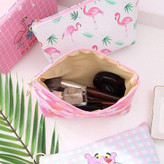 کیف لوازم آرایش پینترستی طرح فلامینگو 🦩