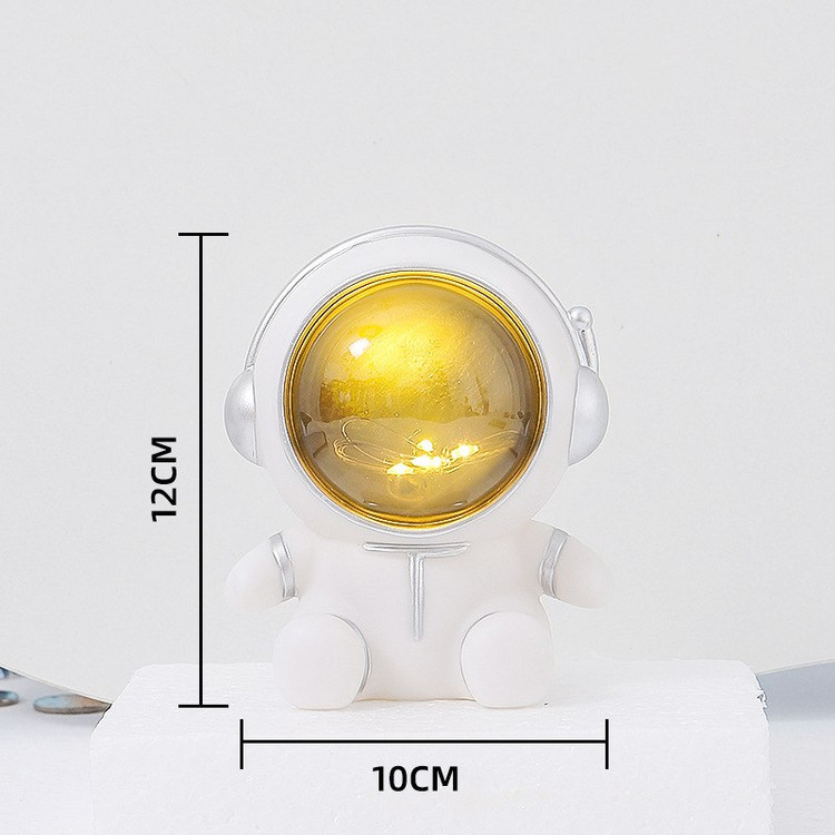 چراغ خواب رومیزی طرح فضانورد قلک دار