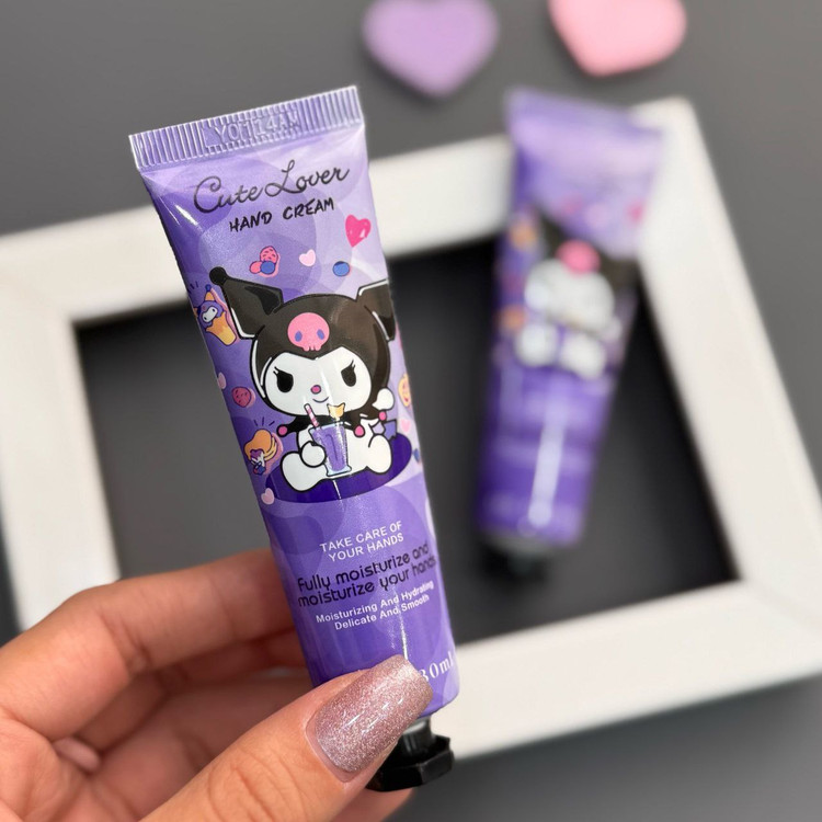 کرم مرطوب کننده فانتزی طرح کرومی