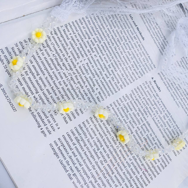 تل مو هدبندی کریستالی طرح گل دنباله دار