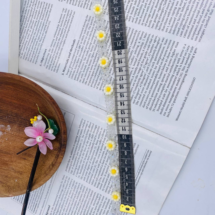 تل مو هدبندی کریستالی طرح گل دنباله دار