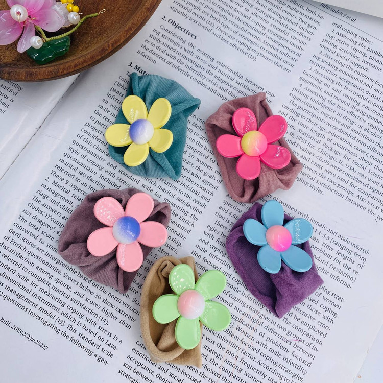 کش مو پارچه ای ضد موخوره طرح گل