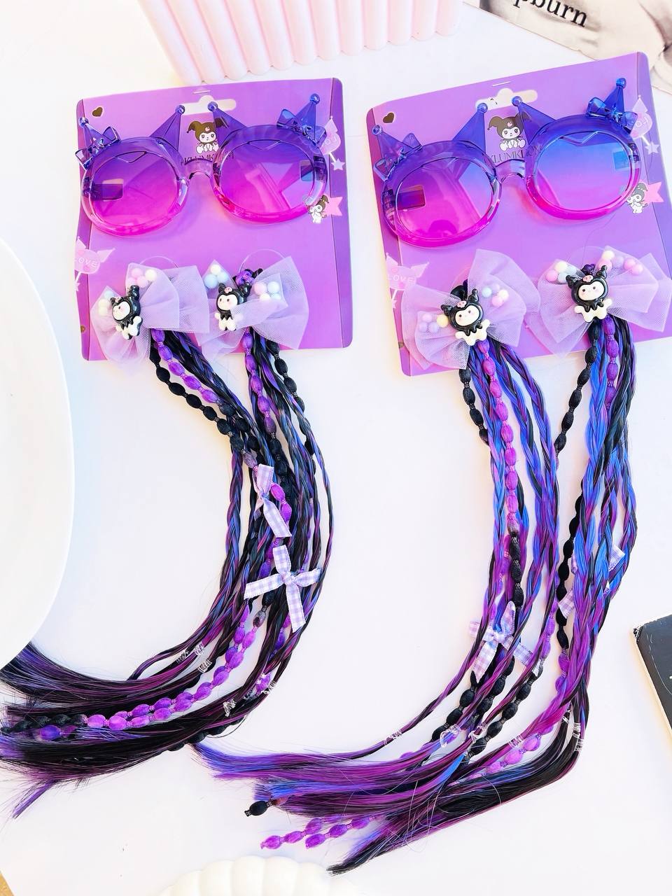 پک کادویی کرومی شامل عینک و دو عدد کش مو آویزدار