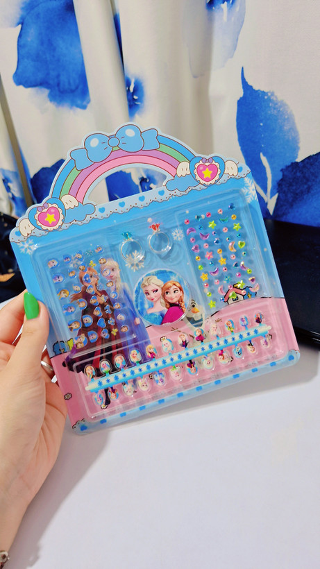 پک هدیه ناخن مصنوعی، سوهان ناخن، برچسب و نگین کرومی