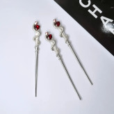 گیره مو کانزاشی فلزی طرح مار و یاقوت قرمز zaya