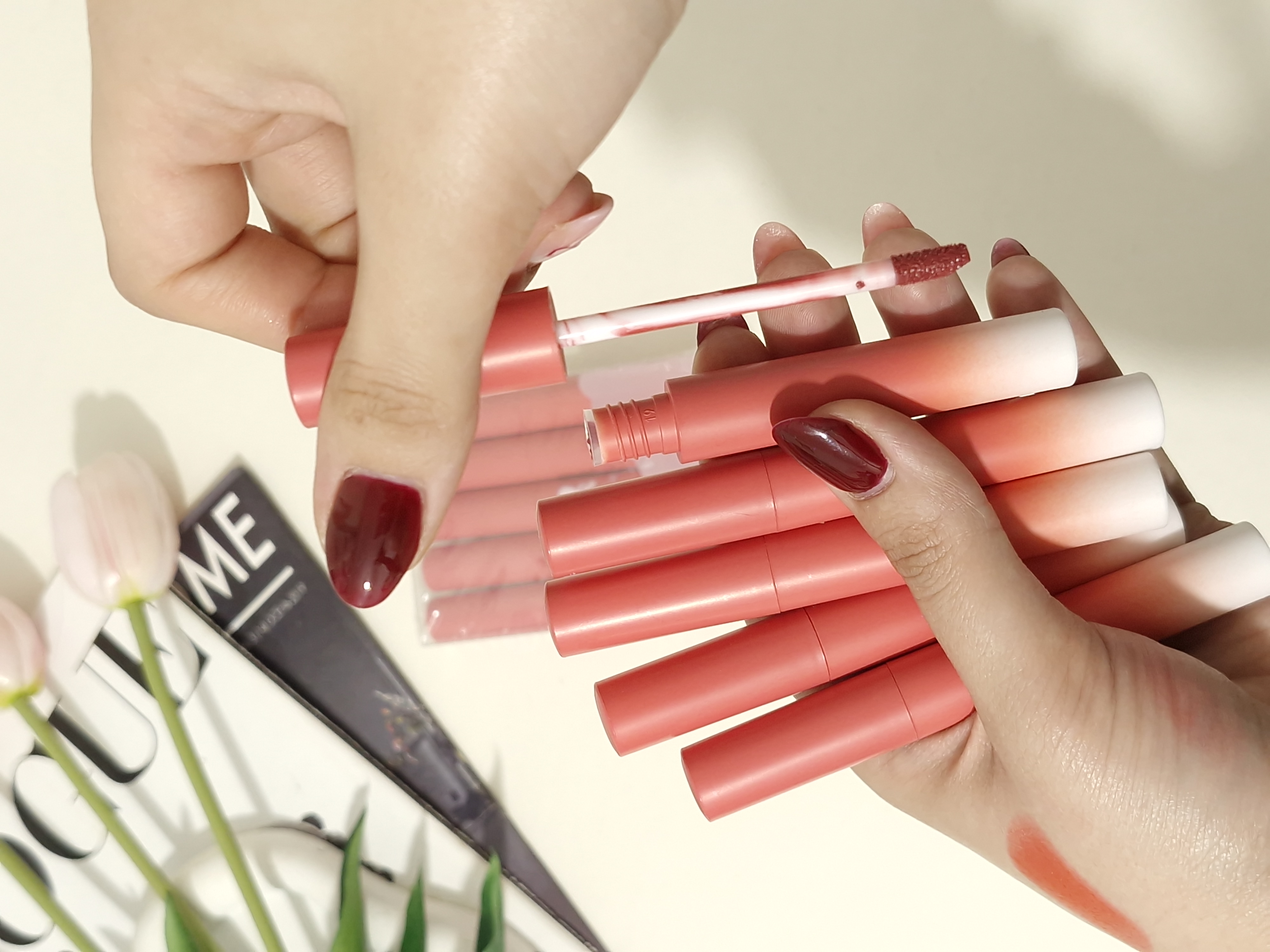 پک ۵ عددی رژ لب کره‌ای Von Gee