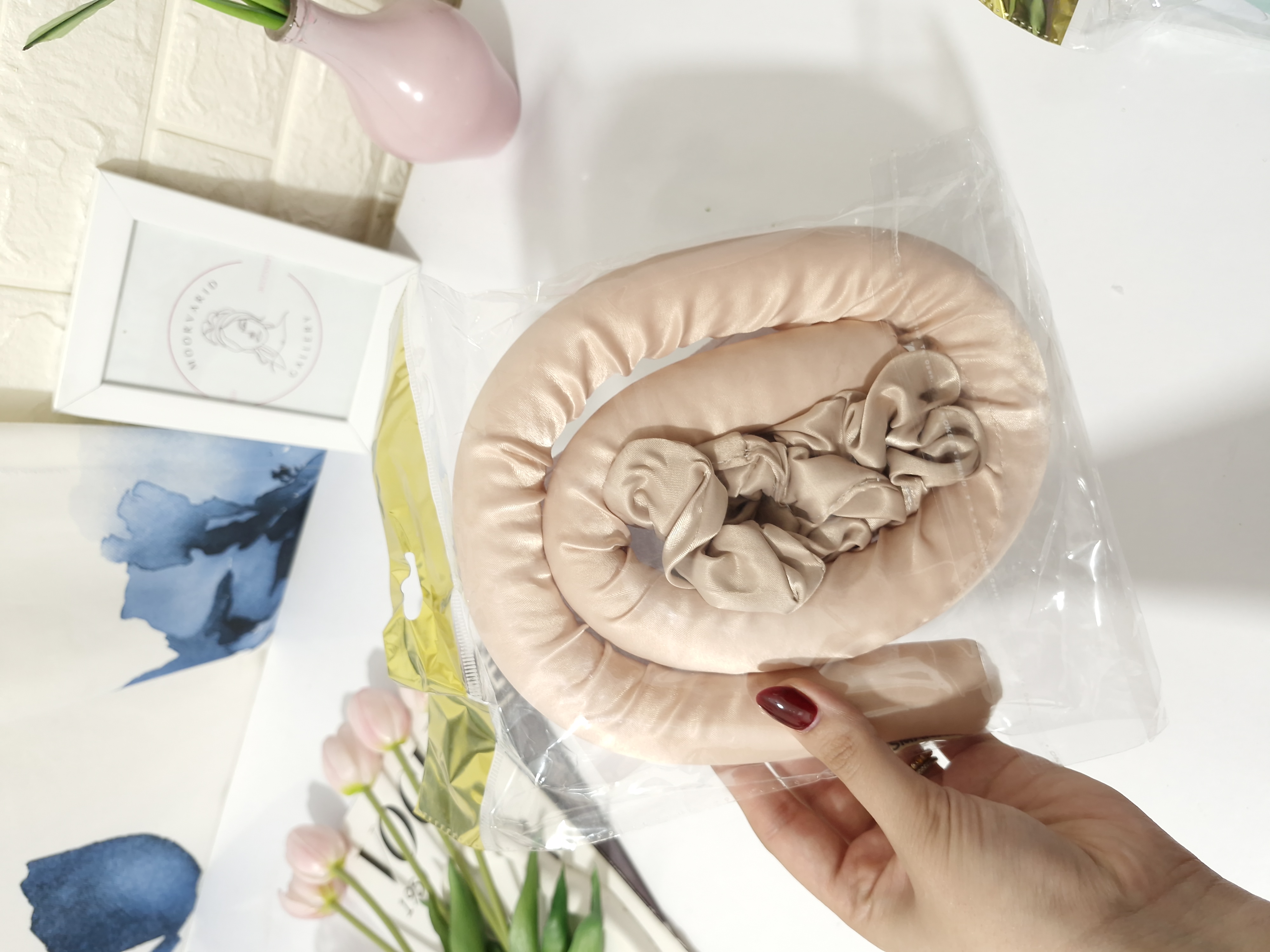 فرکننده مو هیر رولر ساتن به همراه دو عدد اسکرانچی ساتن