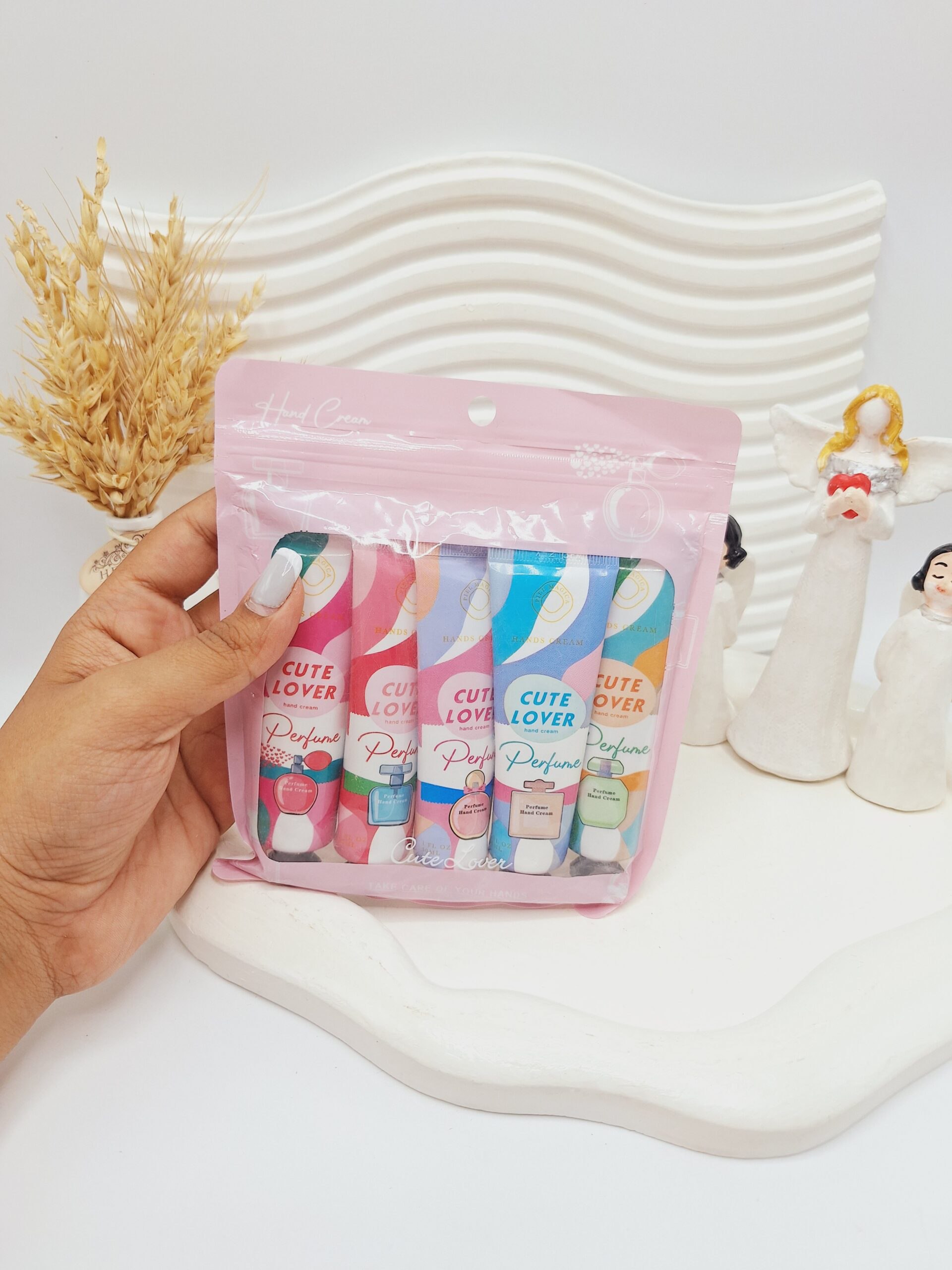 کرم نرم کننده دست معطر پک 5 عددی