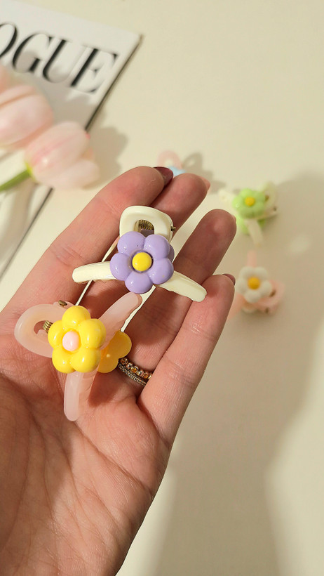 کلیپس مو طرح گل سایز 5 سانت