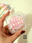 پک ناخن مصنوعی طرح شخصیتهای سانریو Sanrio