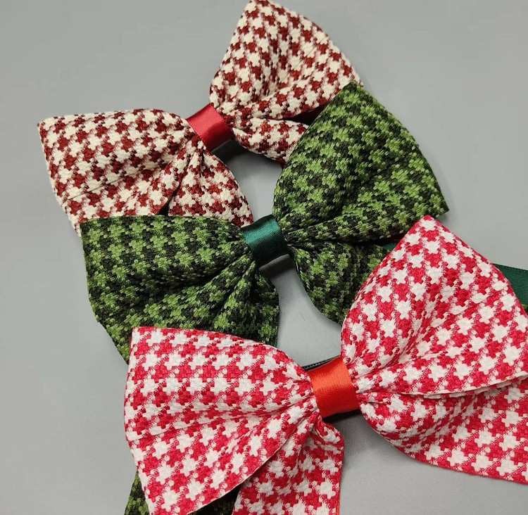 گیره مو پاپیون طرح پیچازی یلداییگیره مو پاپیون طرح پیچازی یلدایی