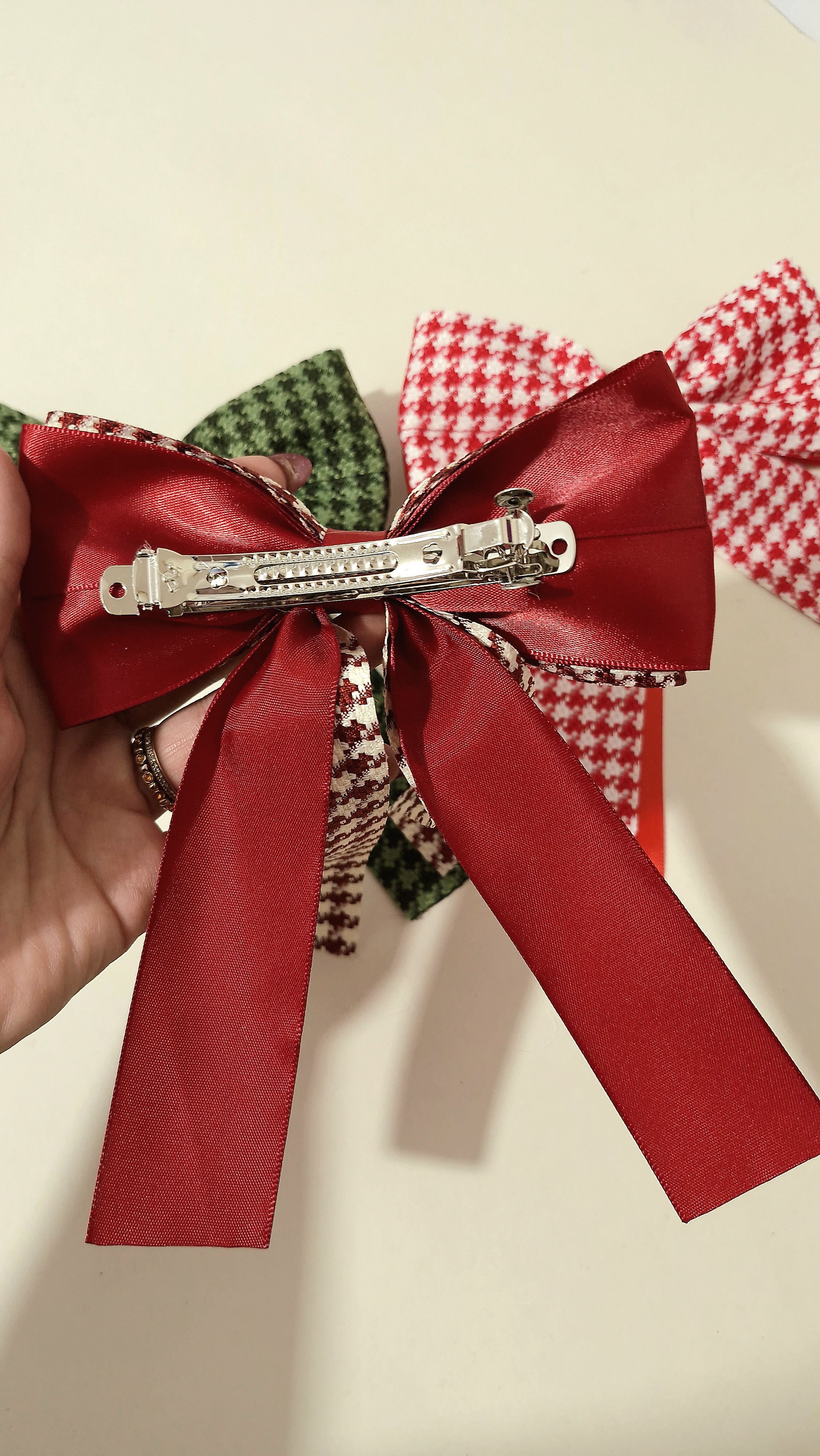 گیره مو پاپیون طرح پیچازی یلدایی