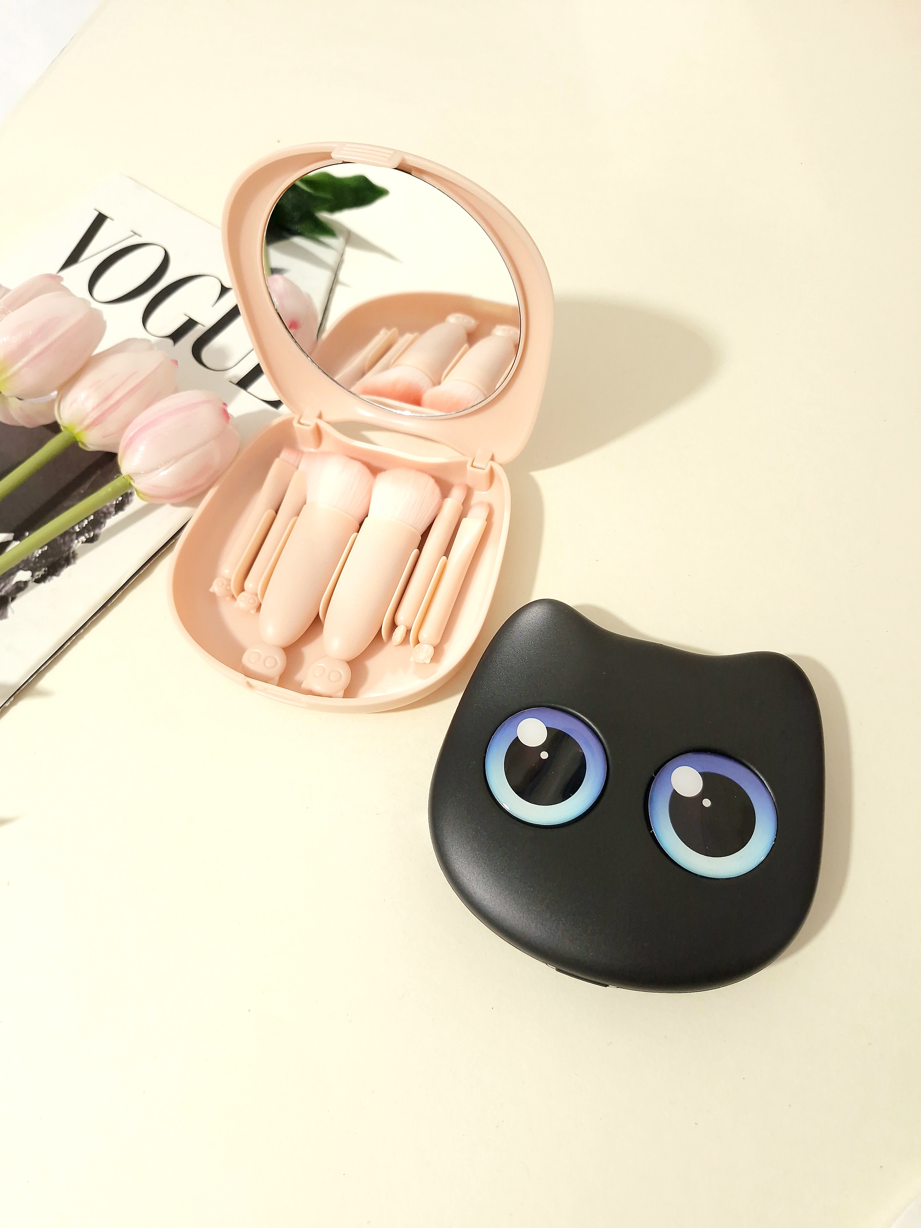 ست براش آرایشی ۶ تکه آینه‌ دار