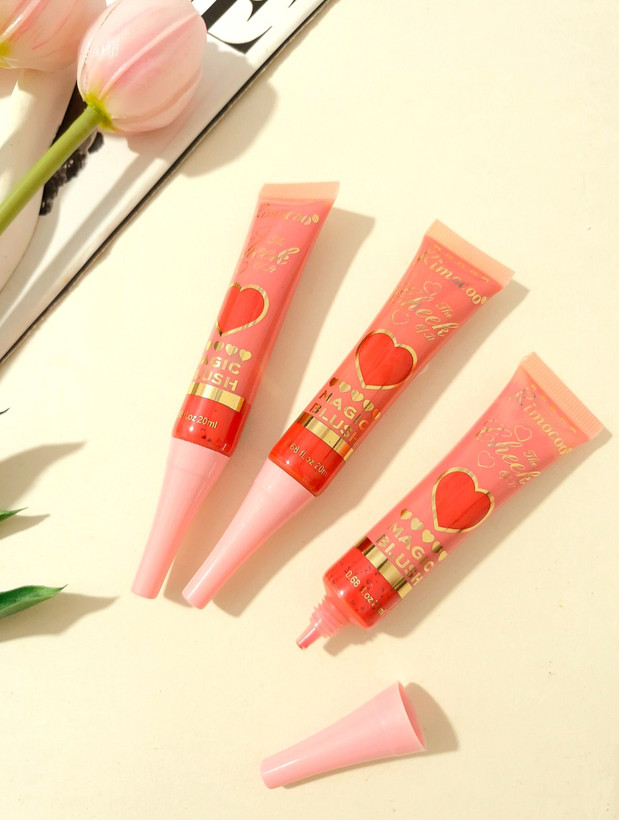 رژگونه مایع کرمی برند Rimocoo