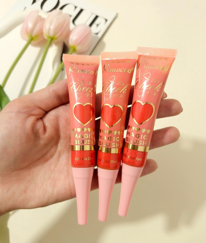 رژگونه مایع کرمی برند Rimocoo