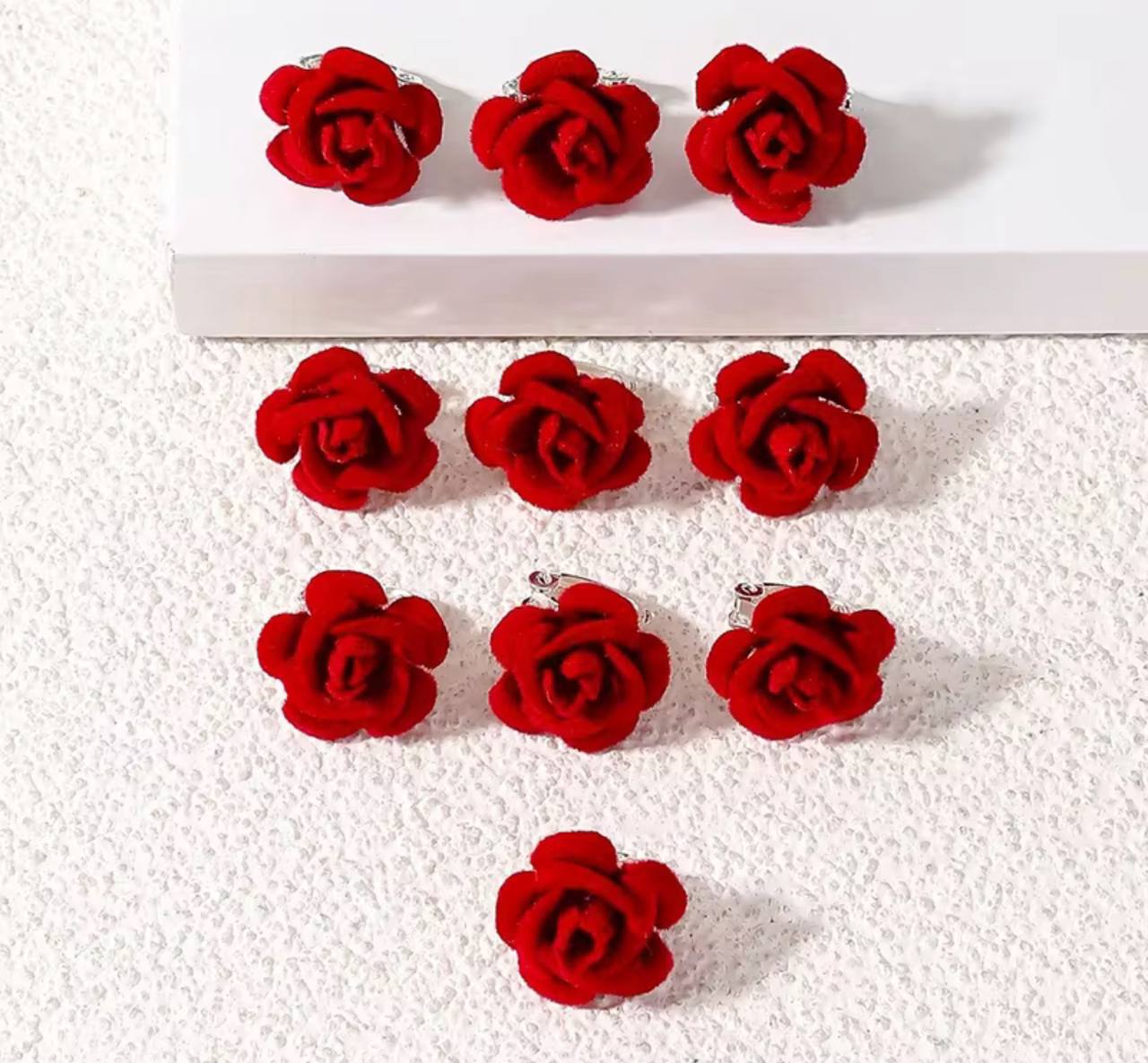 گیره قفل مو گل رز مخملی مخصوص یلدا