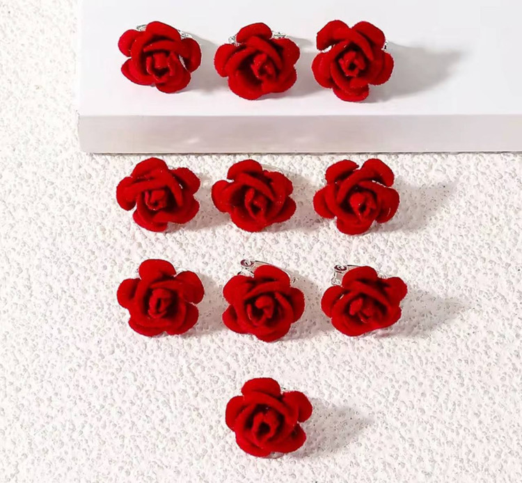 گیره قفل مو گل رز مخملی مخصوص یلدا