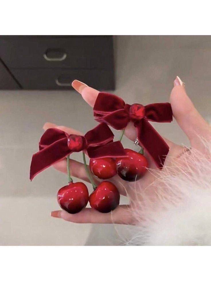 پک گیره مو گیلاس و تقتقی ستاره ویژه شب یلدا