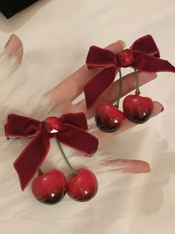 پک گیره مو گیلاس و تقتقی ستاره ویژه شب یلدا