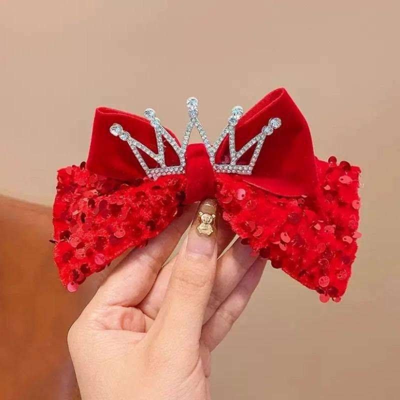 گیره موی پاپیون تاج‌دار دخترانه مناسب شب یلدا و کریسمس
