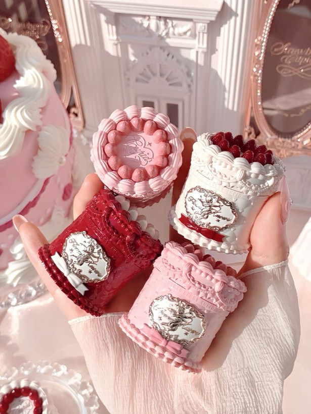 موس لب پینترستی فانتزی | بافت مخملی و رنگدهی بالا