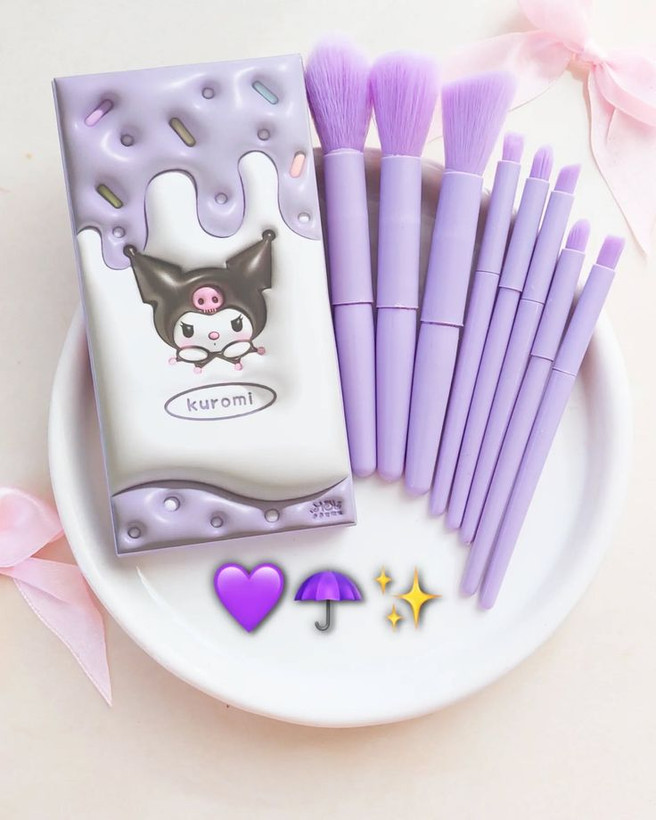 پک ۸ تکه براش آرایشی فانتزی طرح کرومی | ست براش بنفش کیوت و حرفهای
