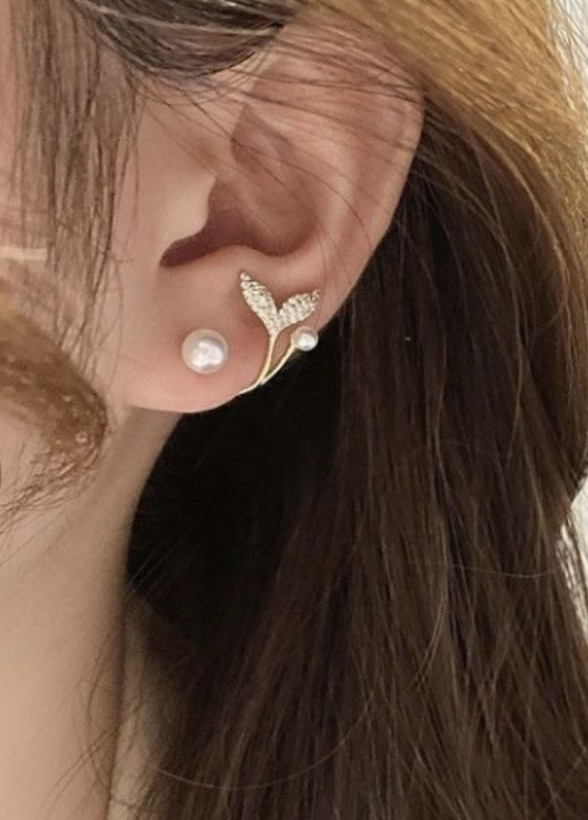 گوشواره دوکاره مرواریدی طرح برگ و دم وال | ظریف، شیک و ضد حساسیت