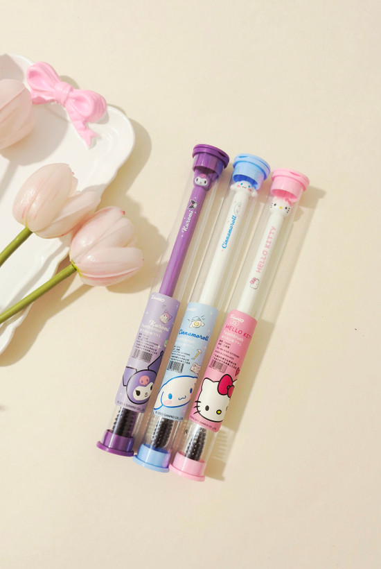 مسواک بچگانه نانو ذغالی طرح کرومی (سانریو)