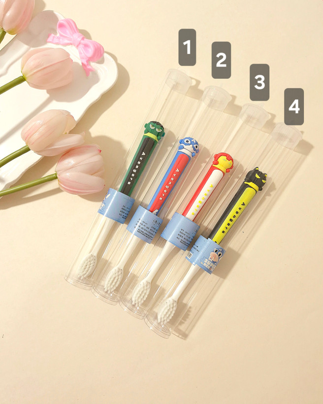 مسواک بچگانه نانو ذغالی طرح سوپرقهرمانان (مرد عنکبوتی ، هالک و...)