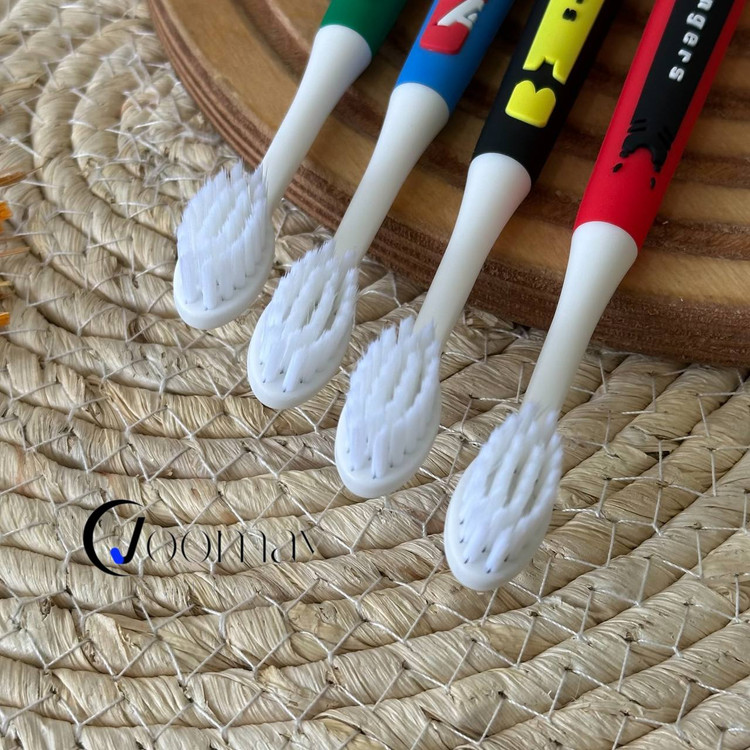 مسواک بچگانه نانو ذغالی طرح سوپرقهرمانان (مرد عنکبوتی ، هالک و...)