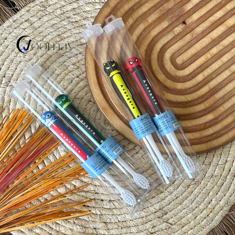 مسواک بچگانه نانو ذغالی طرح سوپرقهرمانان (مرد عنکبوتی ، هالک و...)