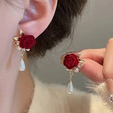 گوشواره زنانه مخمل طرح گل رز مرواریدی رنگ ثابت پینترستی کد ۰۲